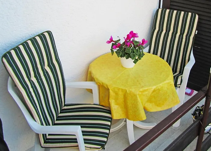 Apartman With Parking Space - 2285